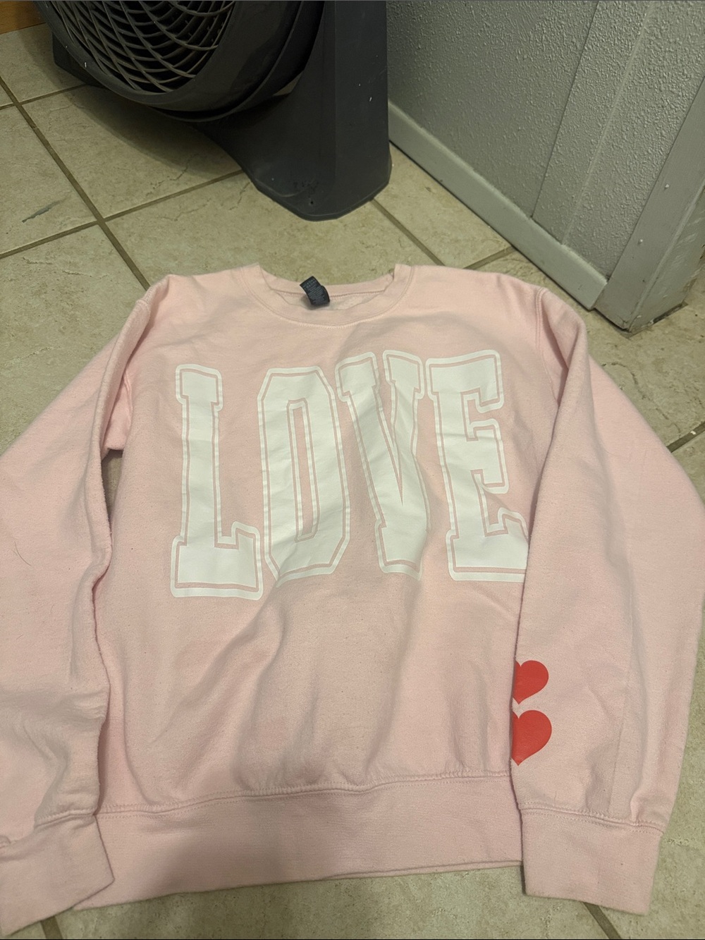 Gildan Pink 'LOVE' Graphic Sweater with Red Heart Detail